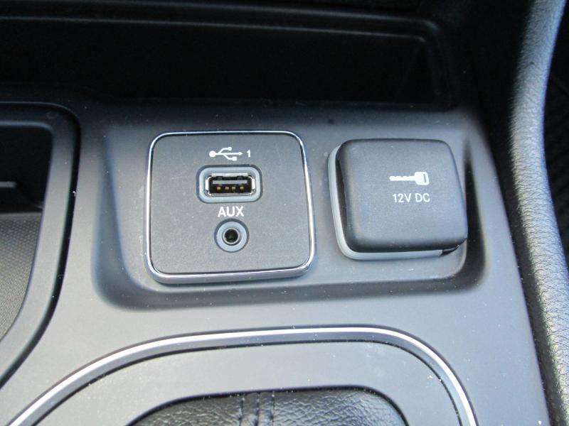 Jeep Cherokee Latitude Plus FWD 2020