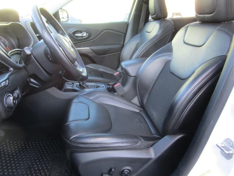 Jeep Cherokee Latitude Plus FWD 2020