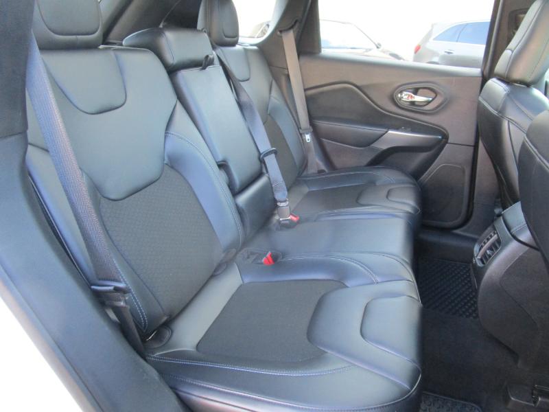 Jeep Cherokee Latitude Plus FWD 2020