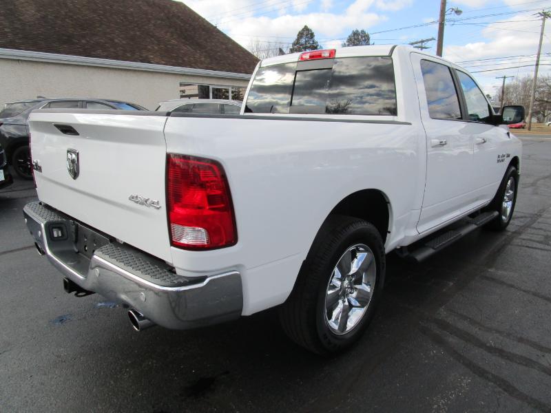 RAM 1500 Big Horn Crew Cab SWB 4WD 2018