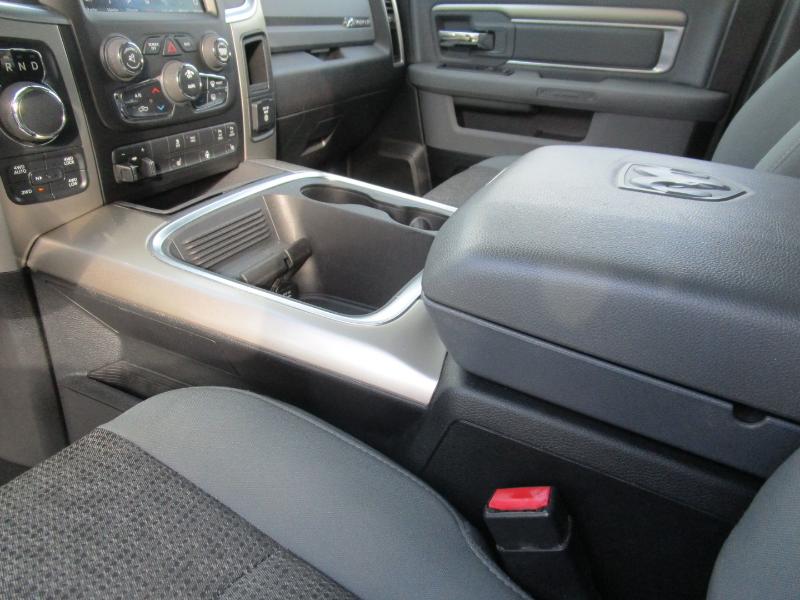 RAM 1500 Big Horn Crew Cab SWB 4WD 2018