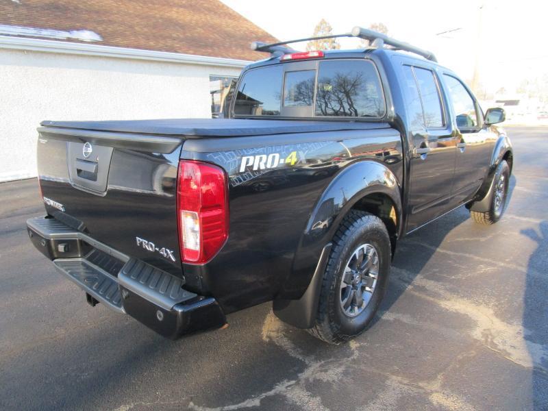 Nissan Frontier PRO-4X Crew Cab 4WD 2021