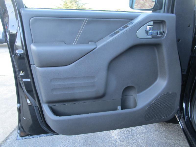 Nissan Frontier PRO-4X Crew Cab 4WD 2021