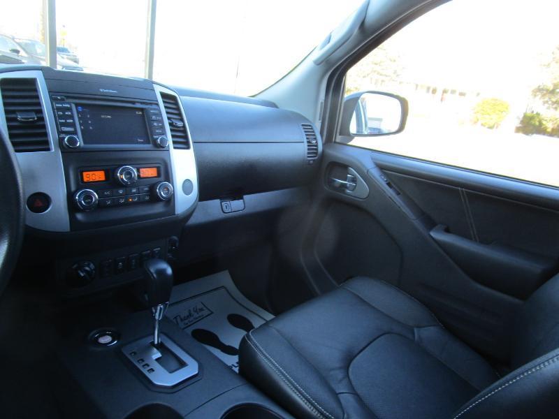 Nissan Frontier PRO-4X Crew Cab 4WD 2021