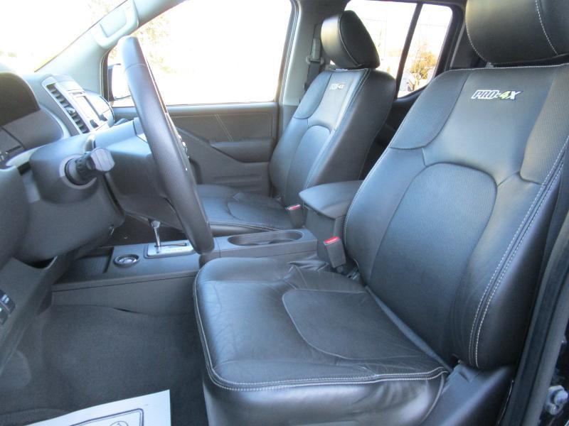 Nissan Frontier PRO-4X Crew Cab 4WD 2021