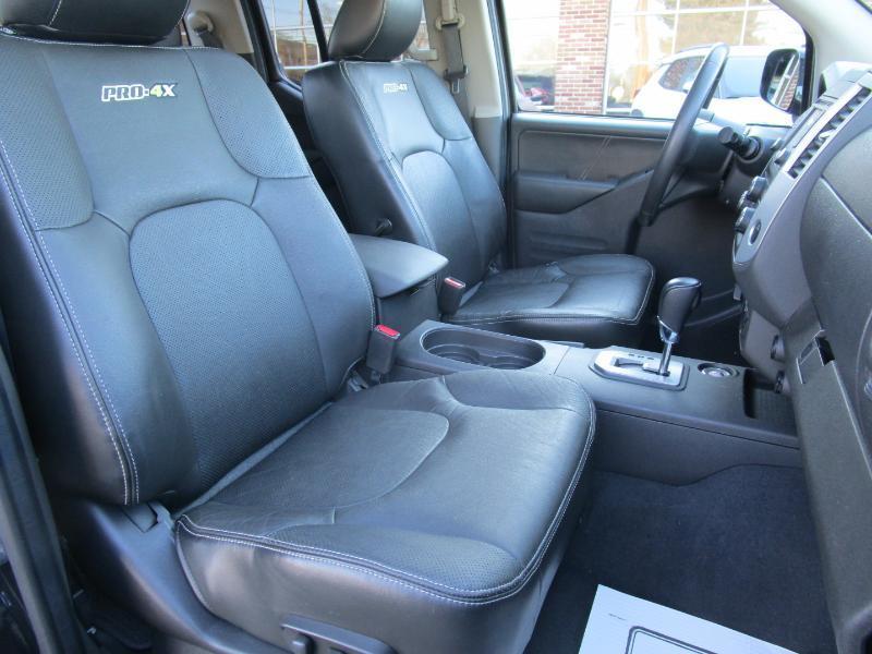 Nissan Frontier PRO-4X Crew Cab 4WD 2021