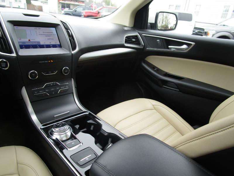 Ford Edge SEL AWD 2019