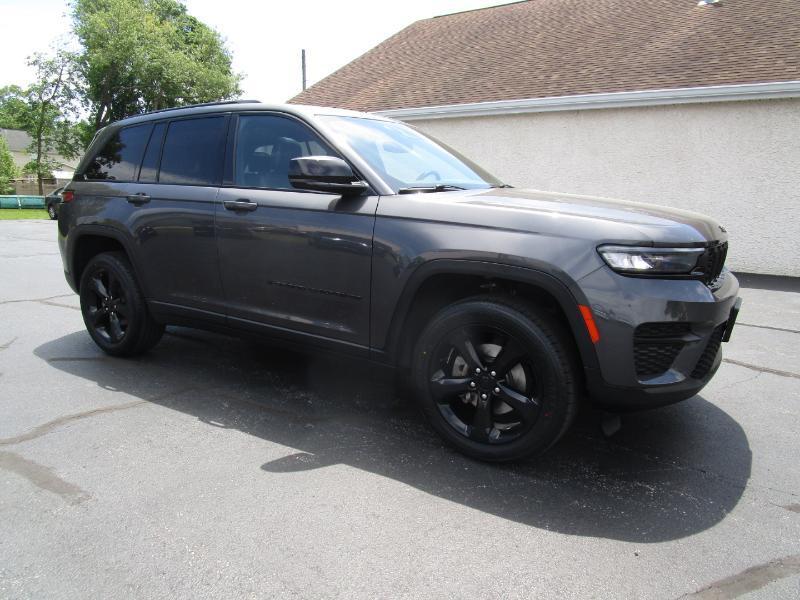 Jeep Grand Cherokee  2023