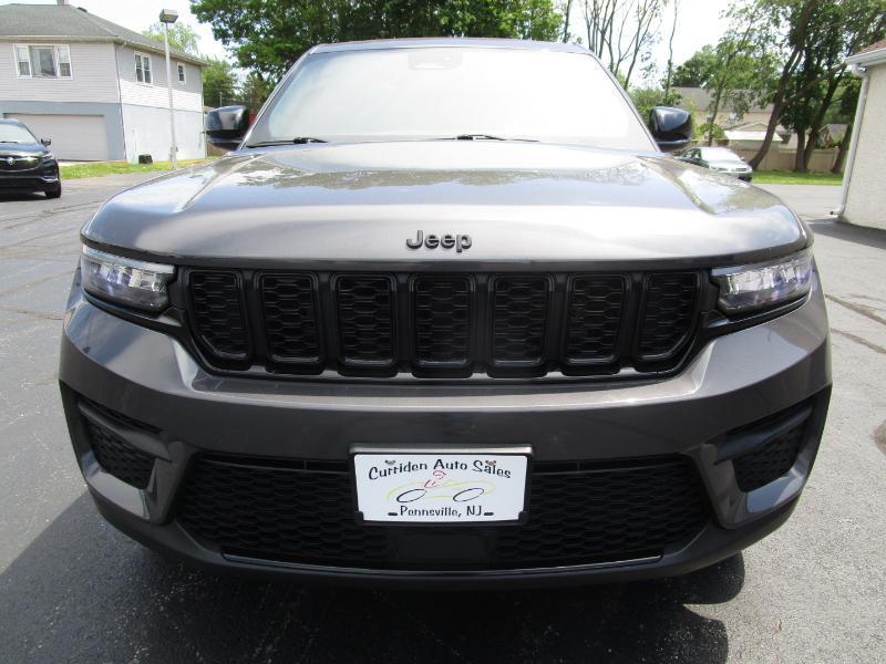 Jeep Grand Cherokee  2023