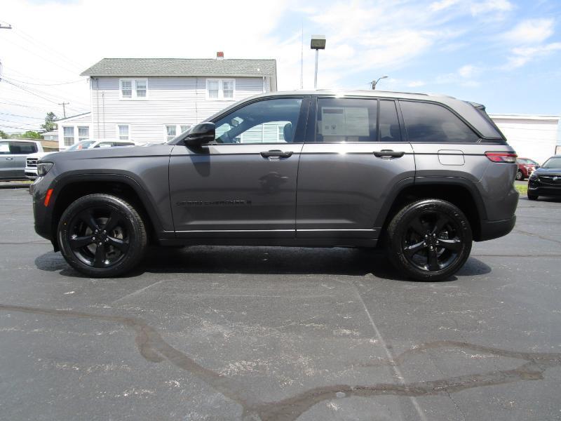 Jeep Grand Cherokee  2023