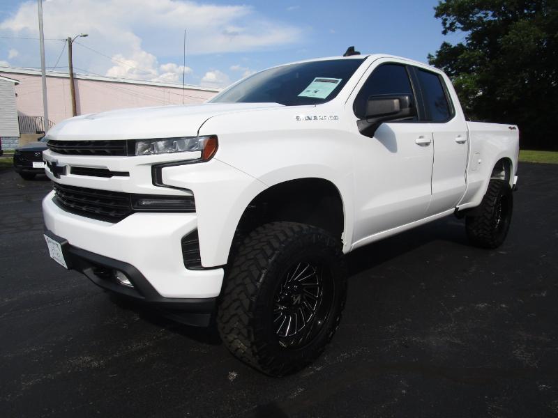 Chevrolet Silverado 1500 RST Double Cab 4WD 2020