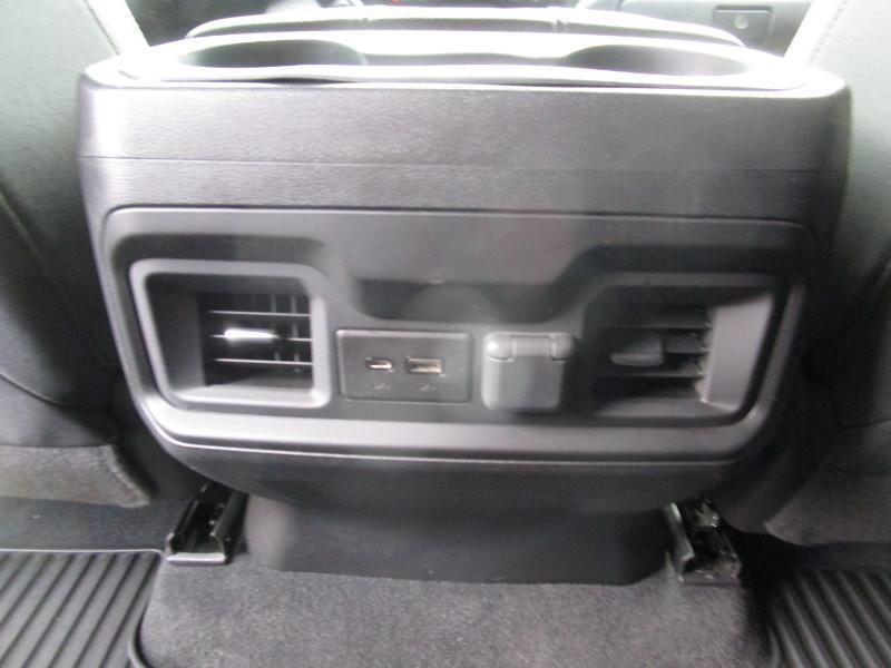 Chevrolet Silverado 1500 RST Double Cab 4WD 2020