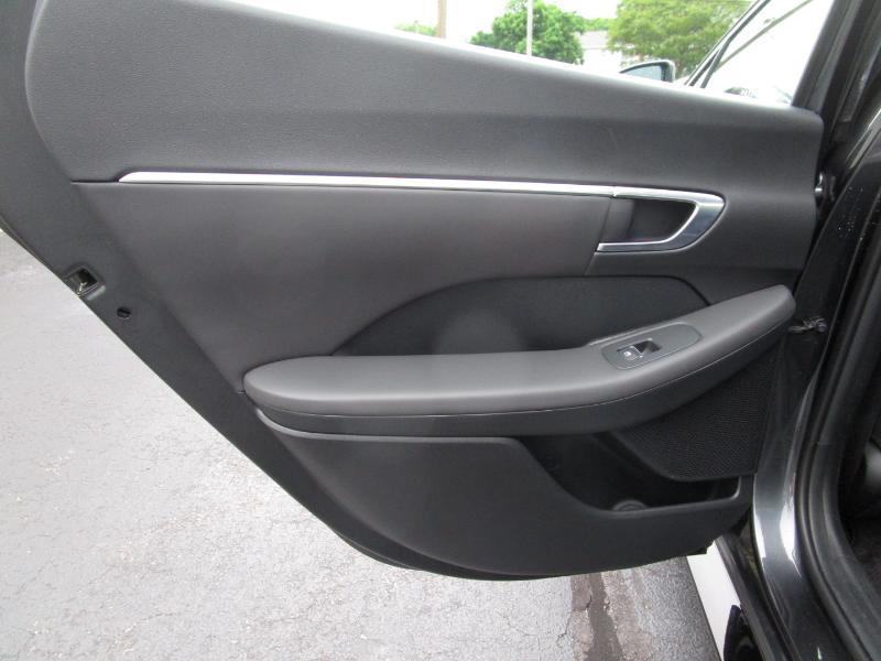 Hyundai Sonata SEL 2023