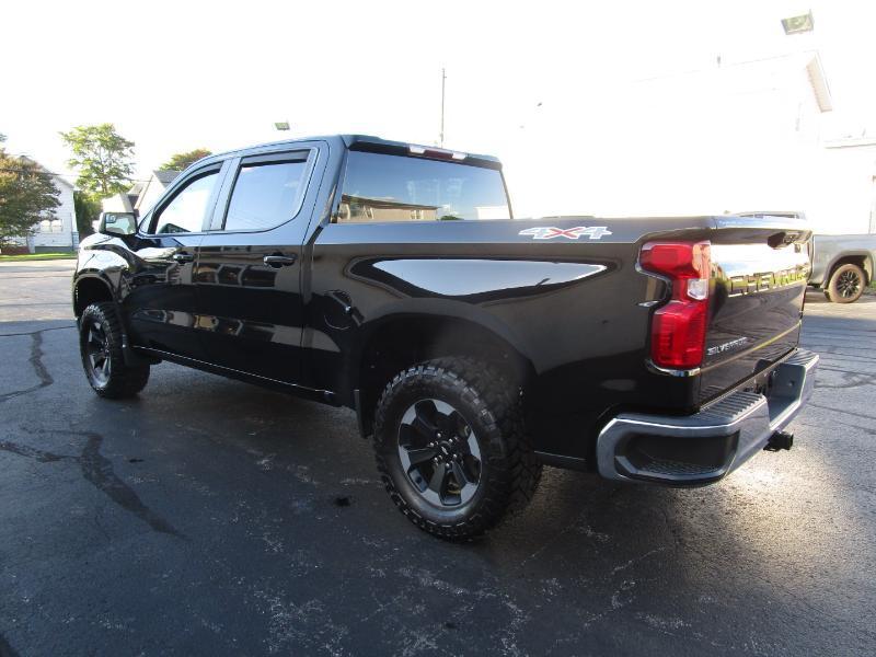 Chevrolet Silverado 1500 LT Crew Cab 4WD 2023