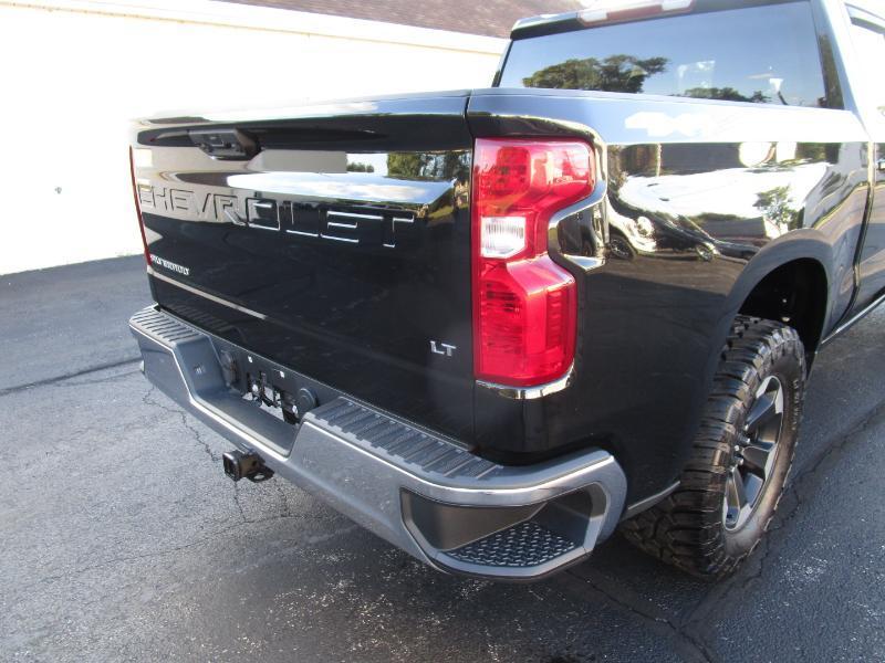 Chevrolet Silverado 1500 LT Crew Cab 4WD 2023