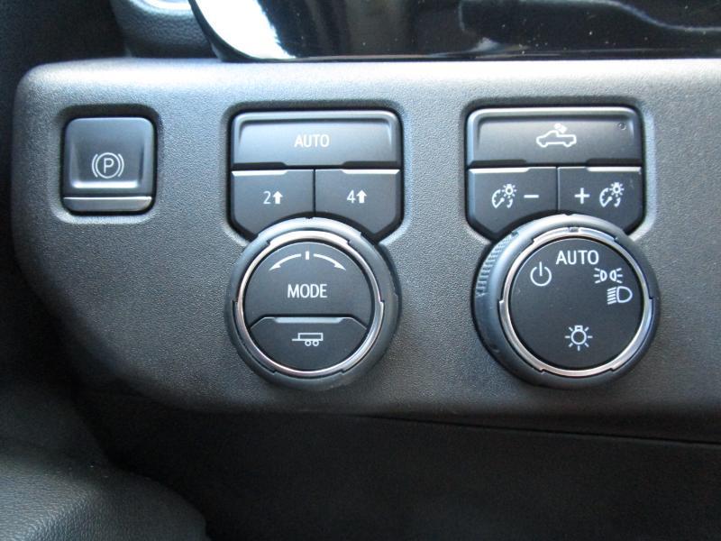 Chevrolet Silverado 1500 LT Crew Cab 4WD 2023
