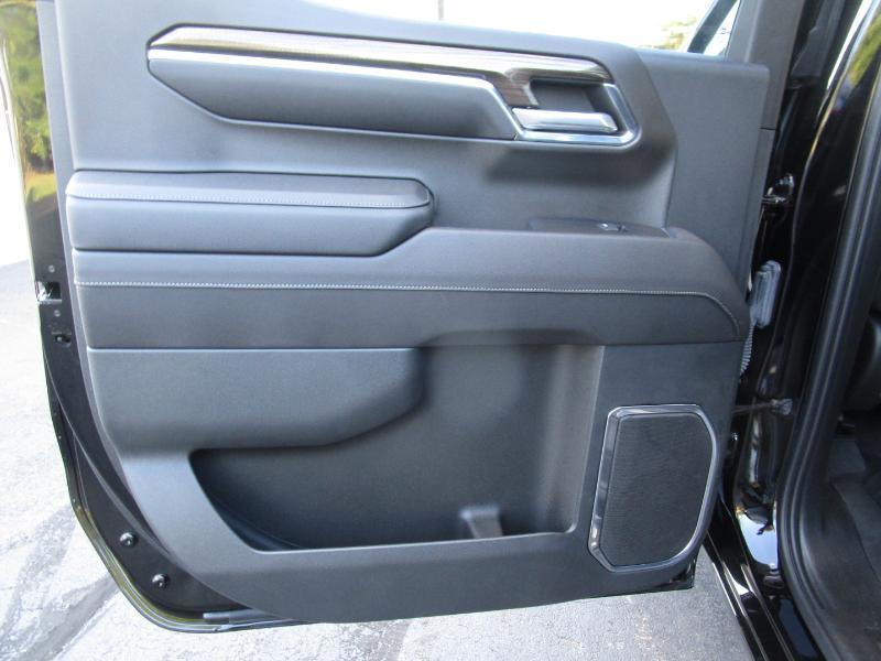 Chevrolet Silverado 1500 LT Crew Cab 4WD 2023