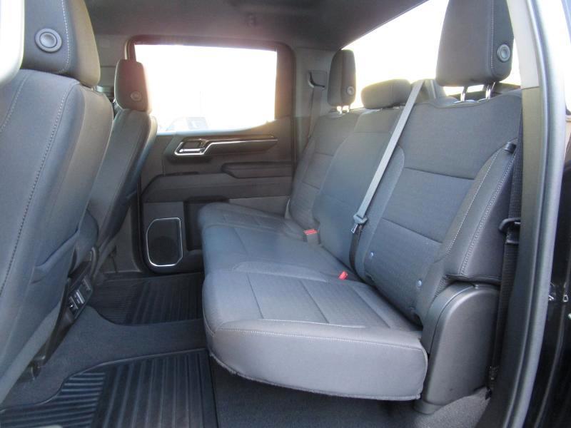 Chevrolet Silverado 1500 LT Crew Cab 4WD 2023
