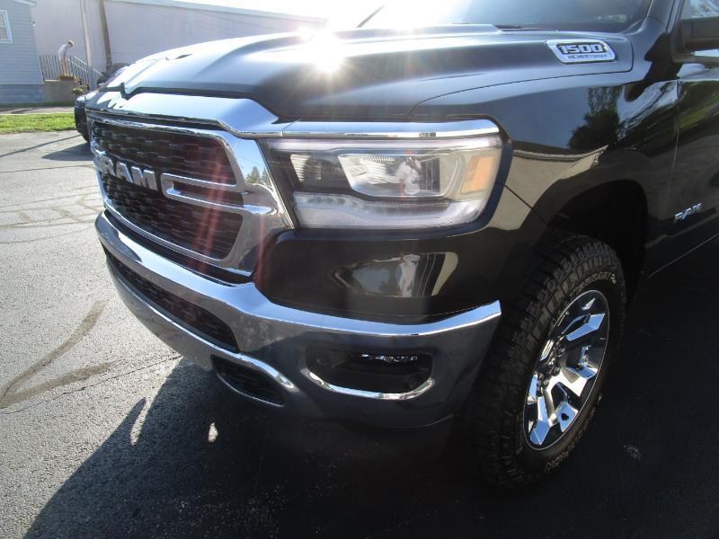 RAM 1500 Big Horn Crew Cab SWB 4WD 2023