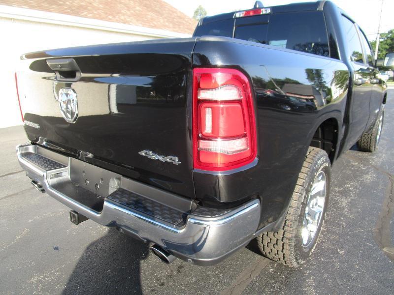 RAM 1500 Big Horn Crew Cab SWB 4WD 2023