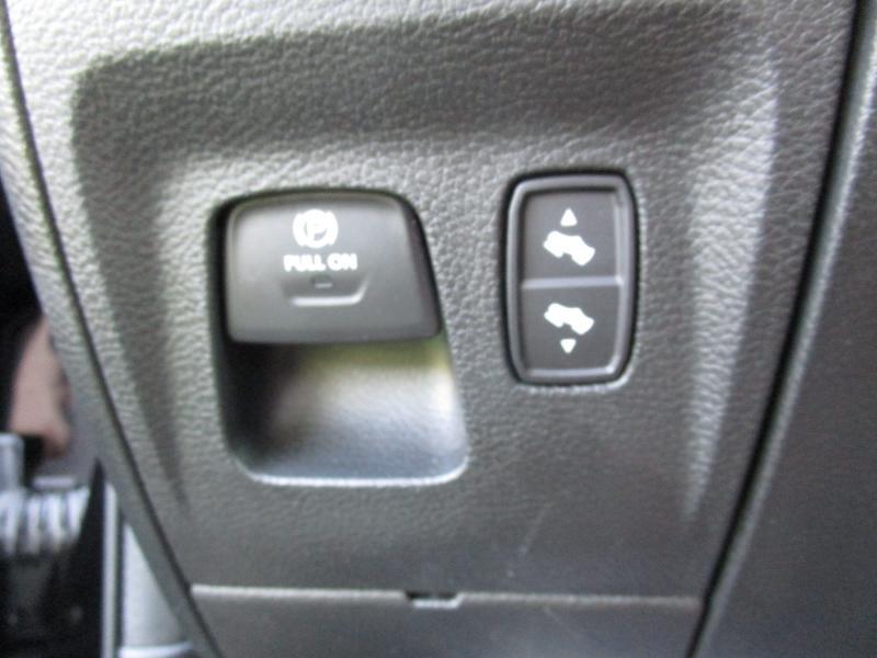RAM 1500 Big Horn Crew Cab SWB 4WD 2023