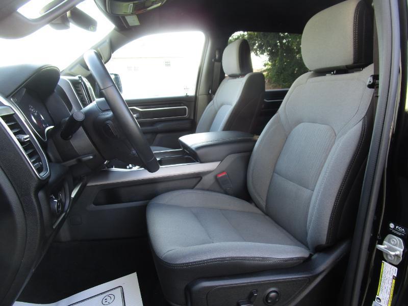 RAM 1500 Big Horn Crew Cab SWB 4WD 2023