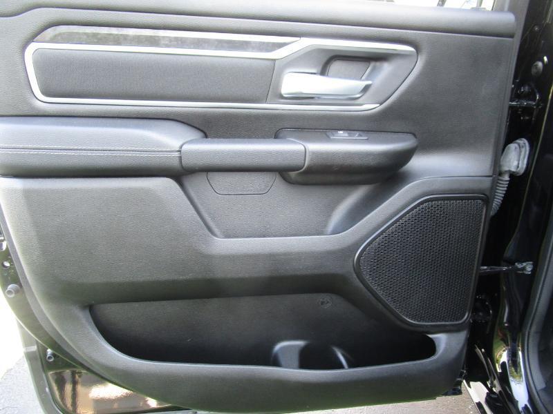 RAM 1500 Big Horn Crew Cab SWB 4WD 2023