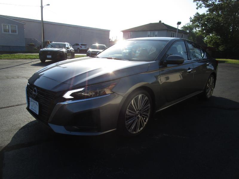 Nissan Altima 2.5 SL 2023