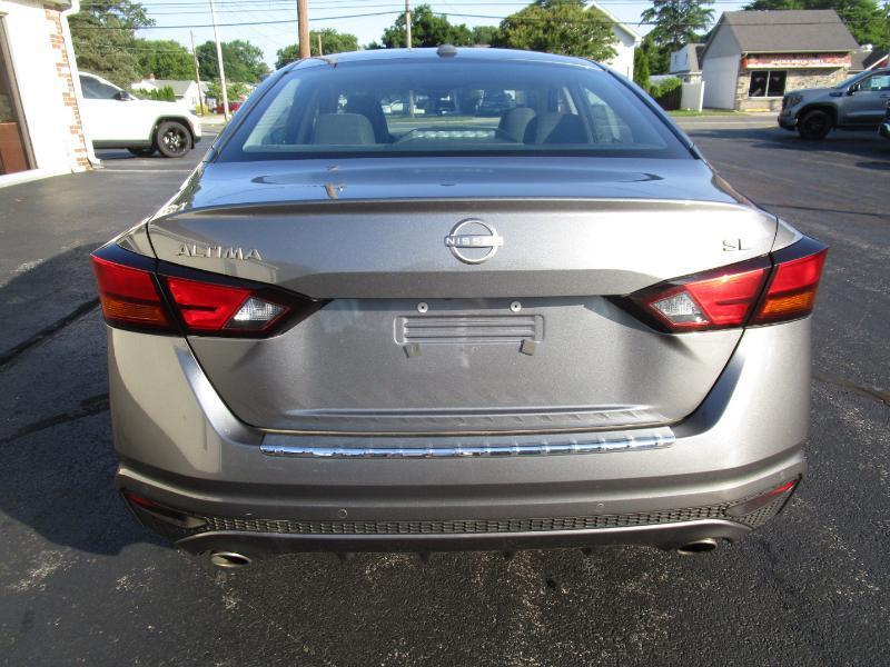 Nissan Altima 2.5 SL 2023