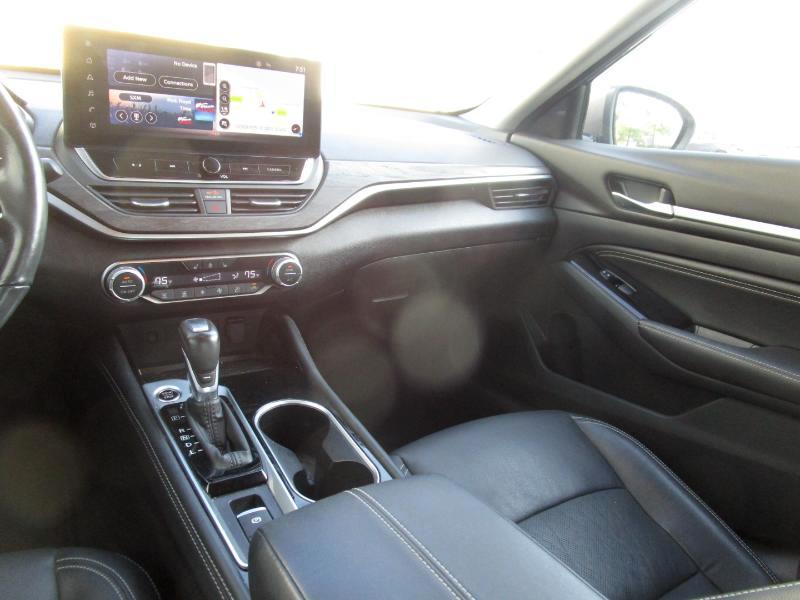 Nissan Altima 2.5 SL 2023