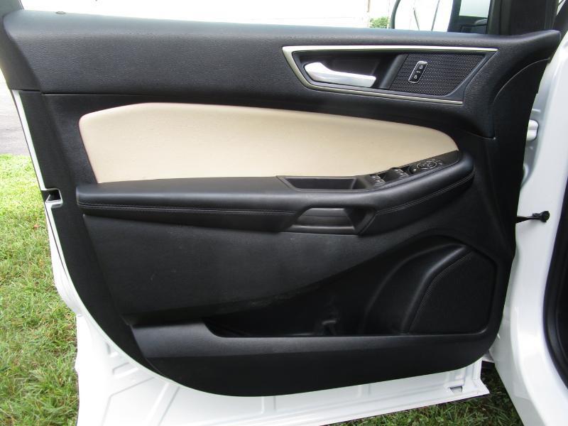 Ford Edge SEL AWD 2022