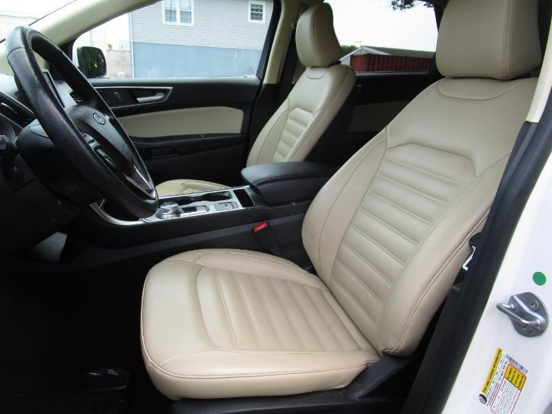 Ford Edge SEL AWD 2022