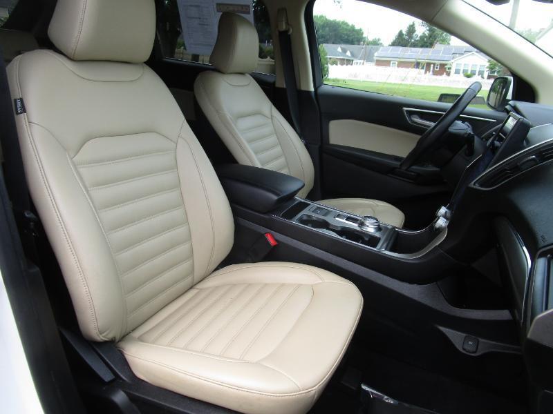 Ford Edge SEL AWD 2022
