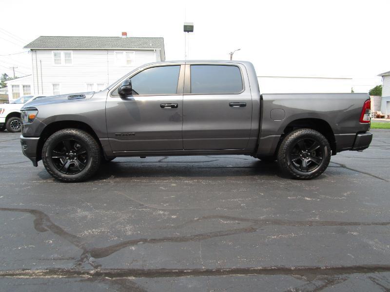 RAM 1500 Big Horn Crew Cab SWB 4WD 2023