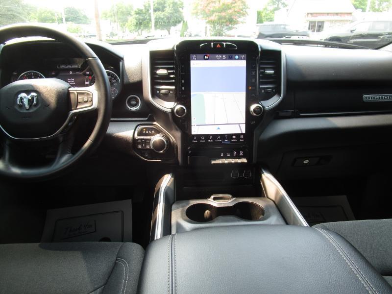 RAM 1500 Big Horn Crew Cab SWB 4WD 2023