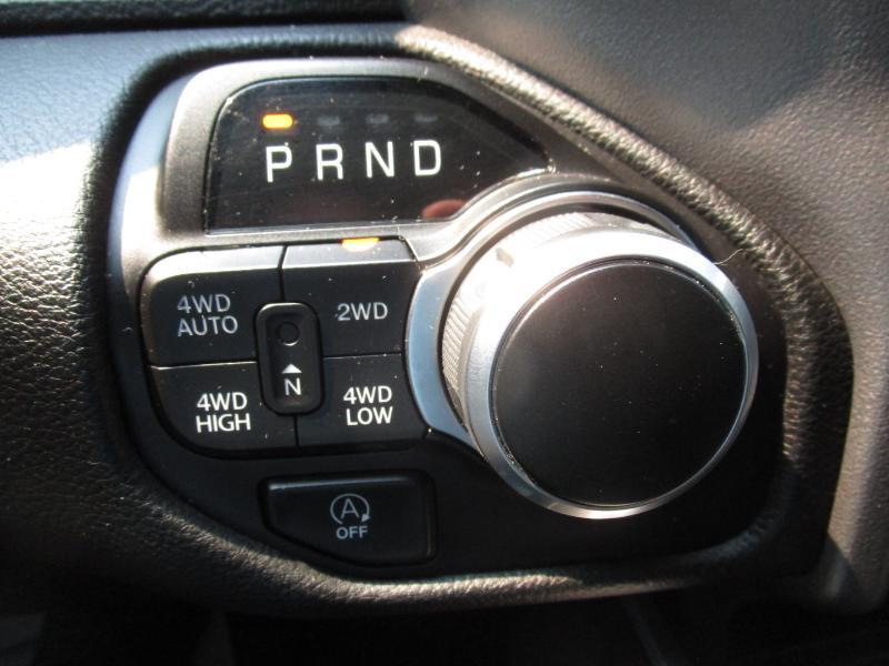 RAM 1500 Big Horn Crew Cab SWB 4WD 2023