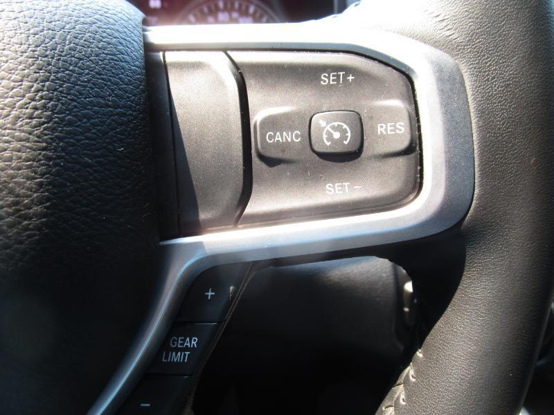 RAM 1500 Big Horn Crew Cab SWB 4WD 2023
