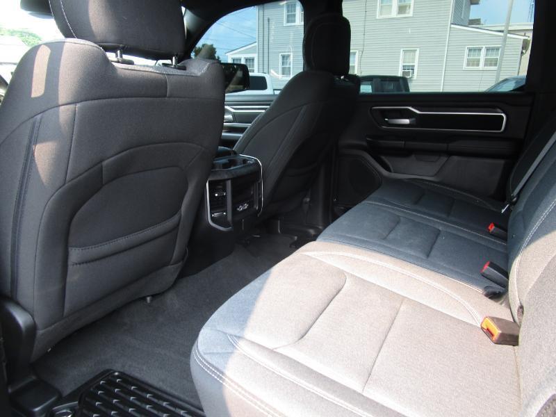 RAM 1500 Big Horn Crew Cab SWB 4WD 2023