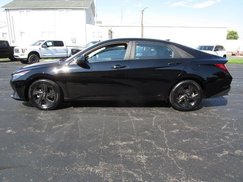Hyundai Elantra SEL 2023