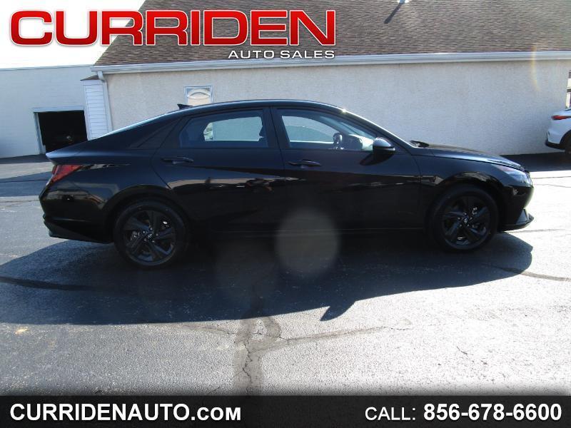 Hyundai Elantra SEL 2023