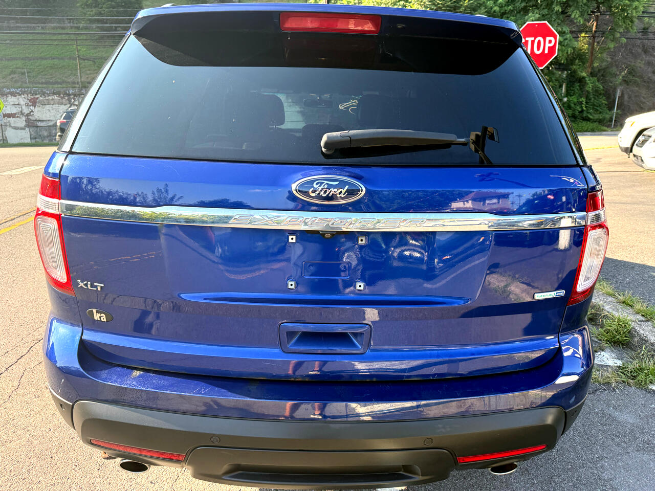 Ford Explorer 4WD 4dr XLT 2013 Ford Explorer 4WD 4dr XLT 2013