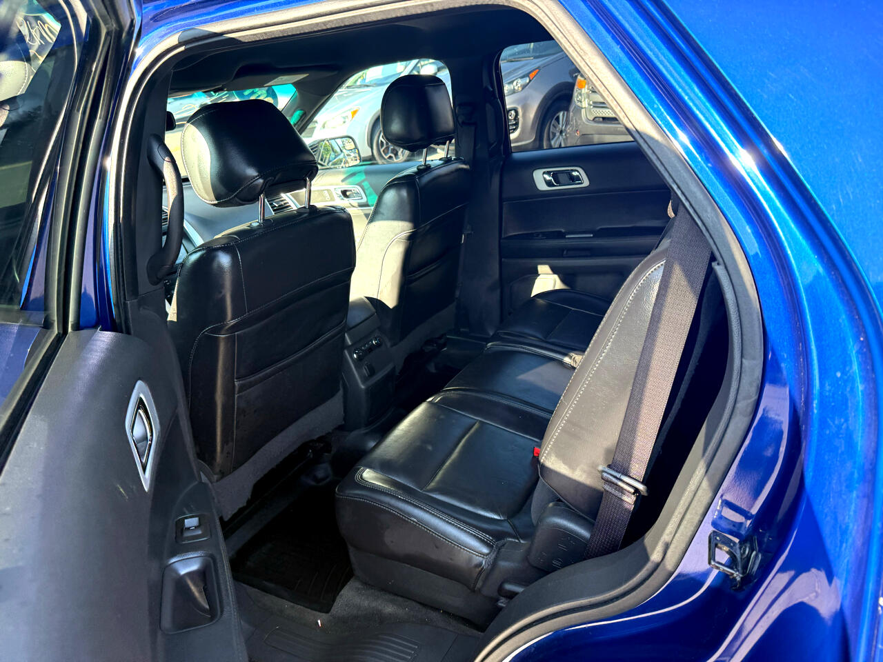 Ford Explorer 4WD 4dr XLT 2013 Ford Explorer 4WD 4dr XLT 2013