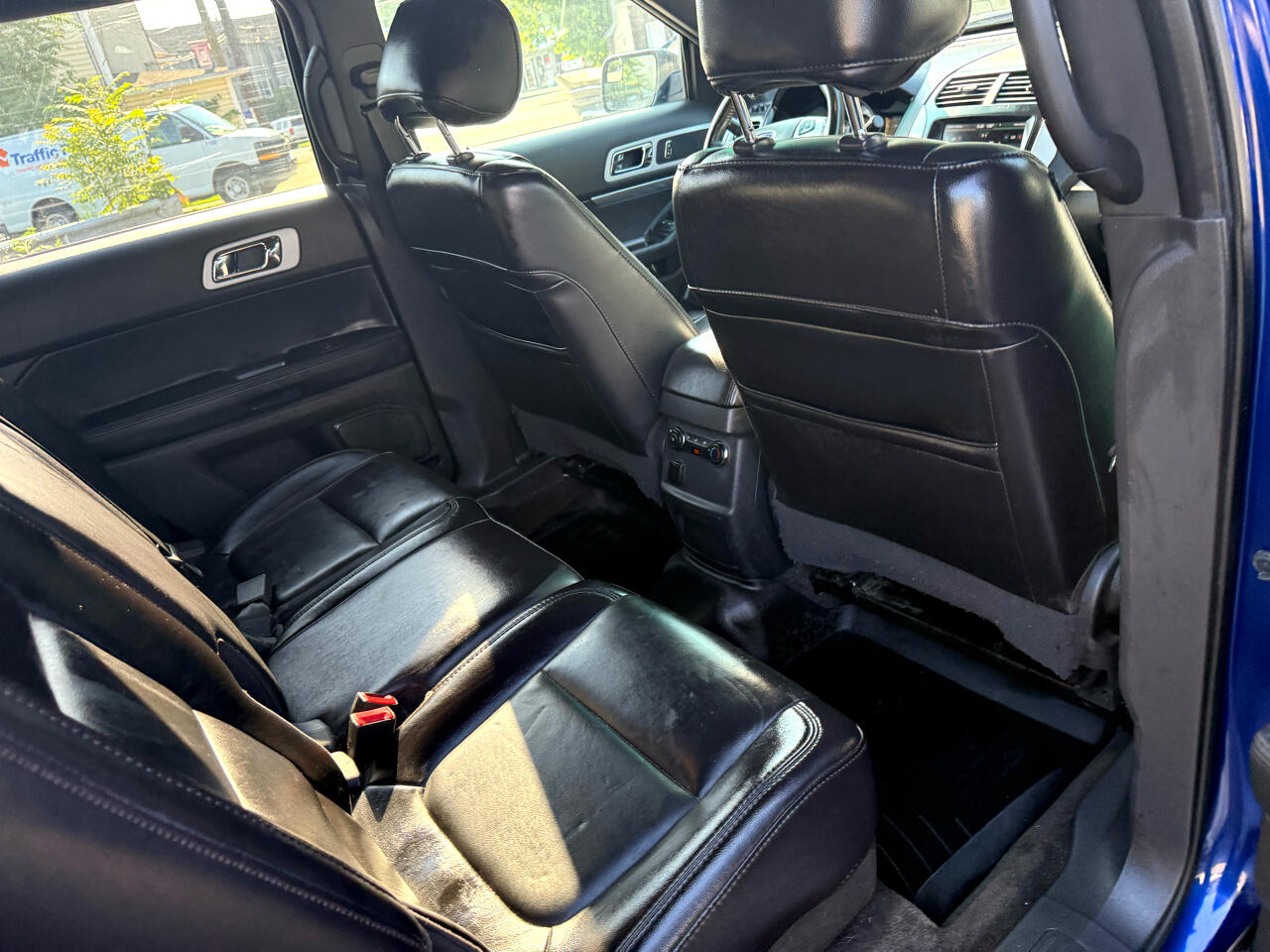 Ford Explorer 4WD 4dr XLT 2013 Ford Explorer 4WD 4dr XLT 2013
