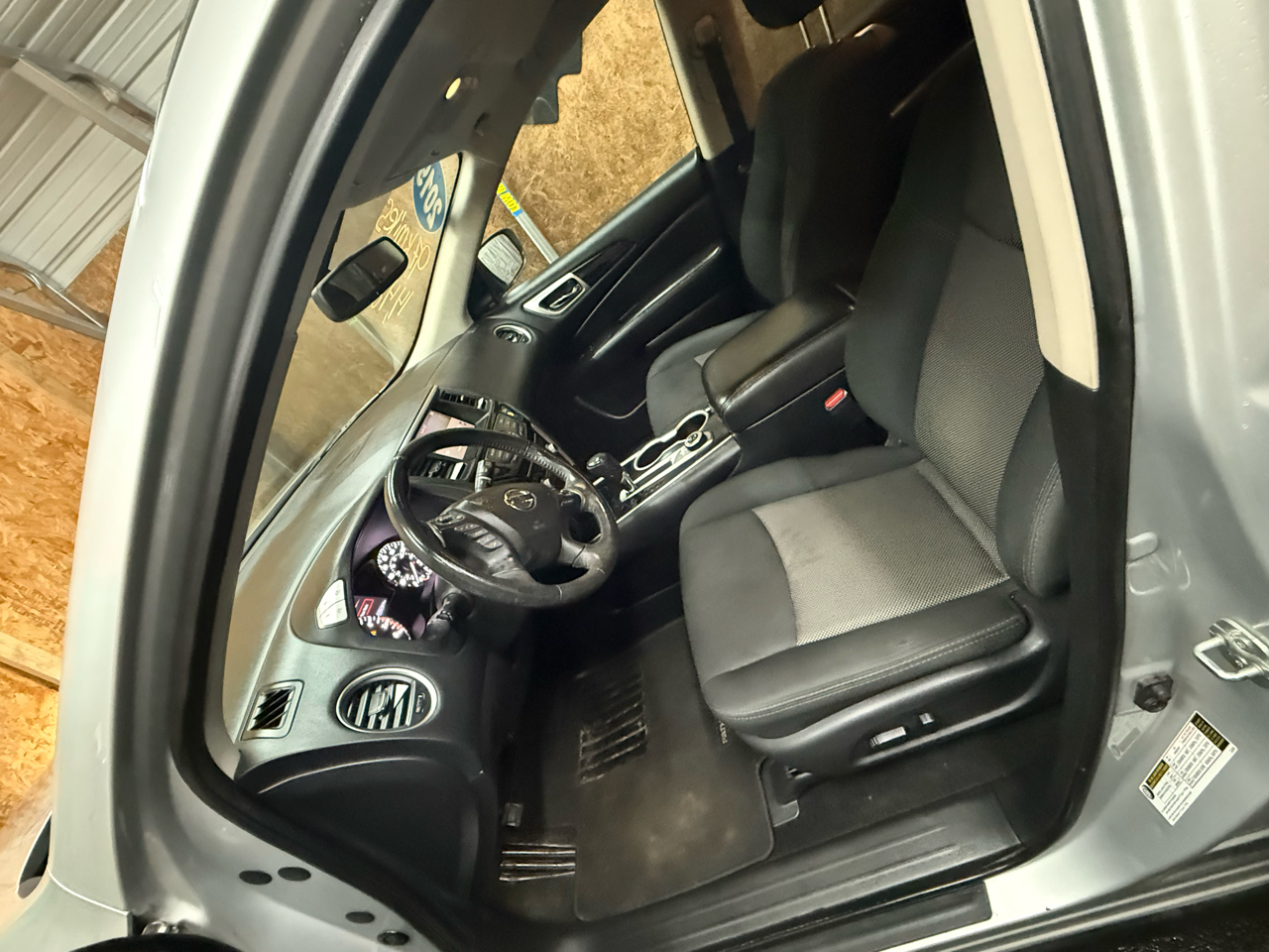 Nissan Pathfinder 4x4 SV 2019