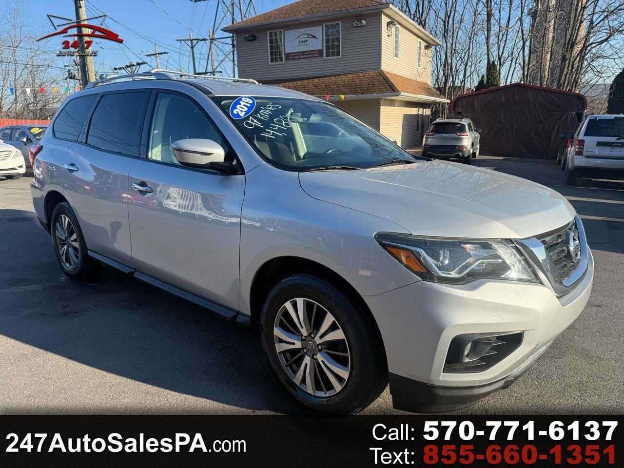 2019 Nissan Pathfinder 4x4 SV