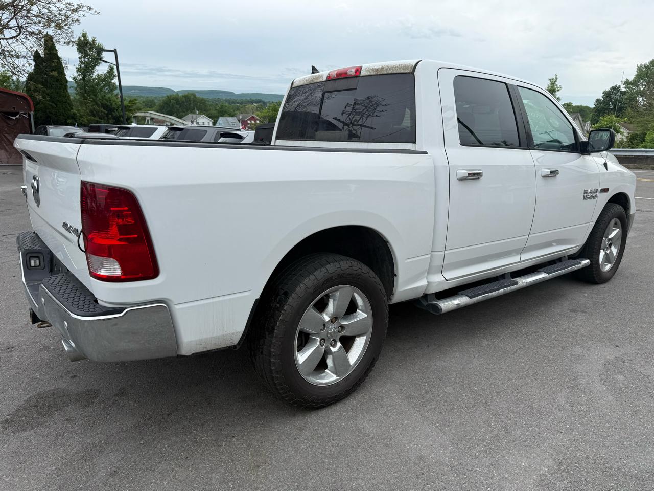 RAM 1500 4WD Crew Cab 140.5" Big Horn 2016