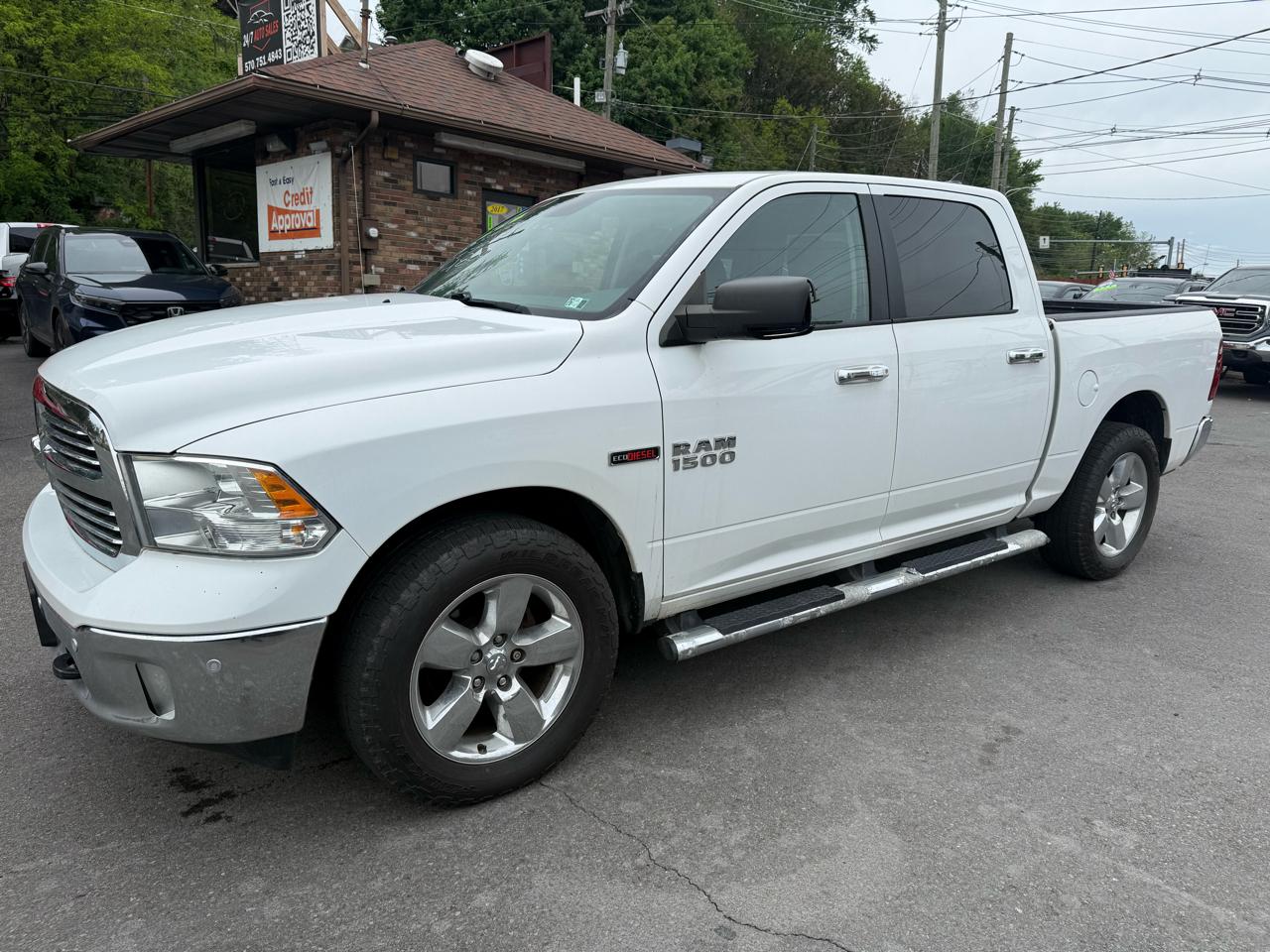 RAM 1500 4WD Crew Cab 140.5" Big Horn 2016