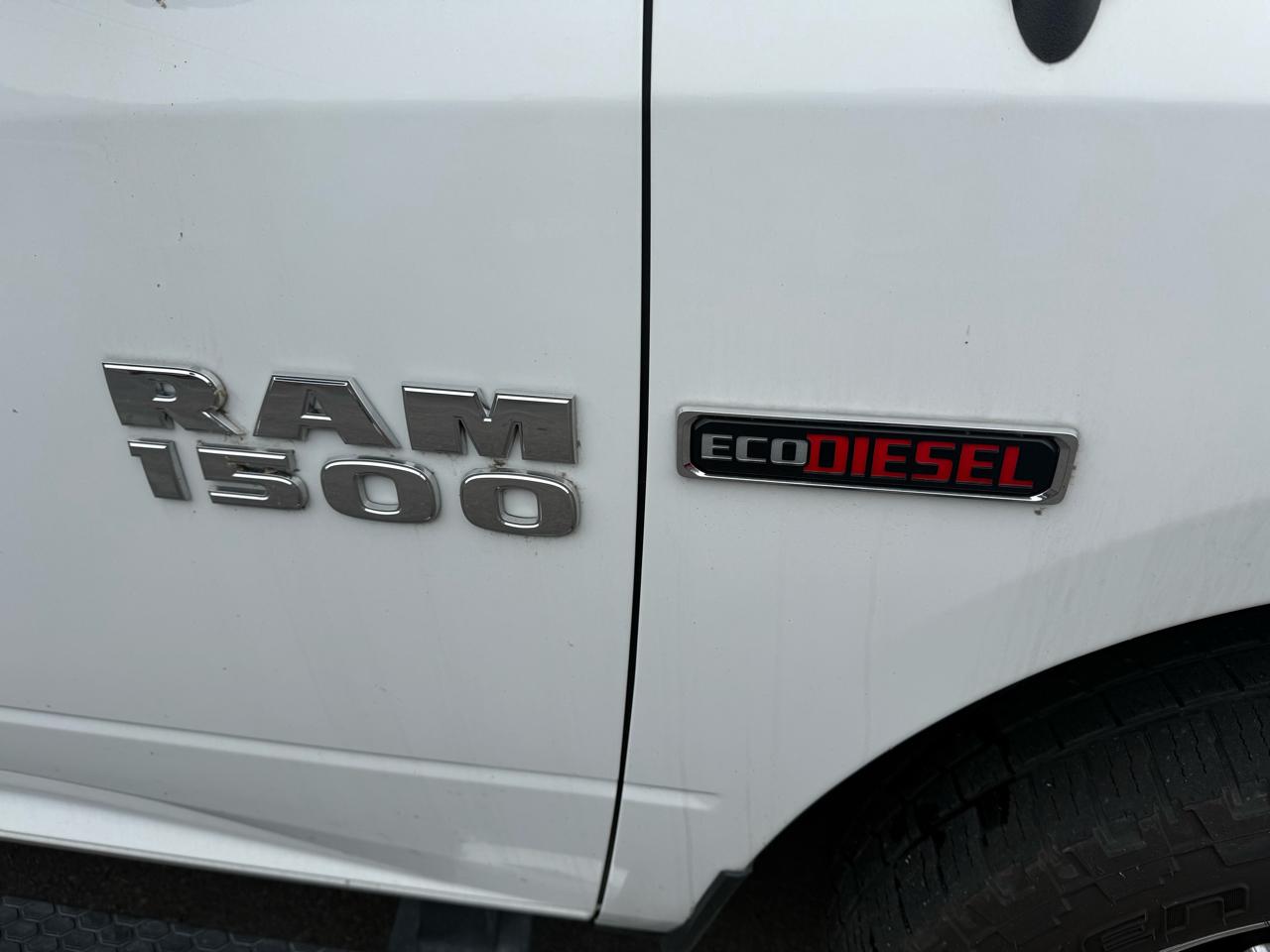 RAM 1500 4WD Crew Cab 140.5" Big Horn 2016