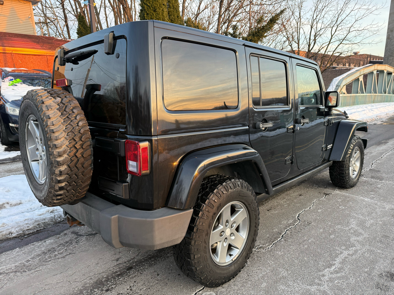 Jeep Wrangler Unlimited 4WD 4dr Rubicon 2012