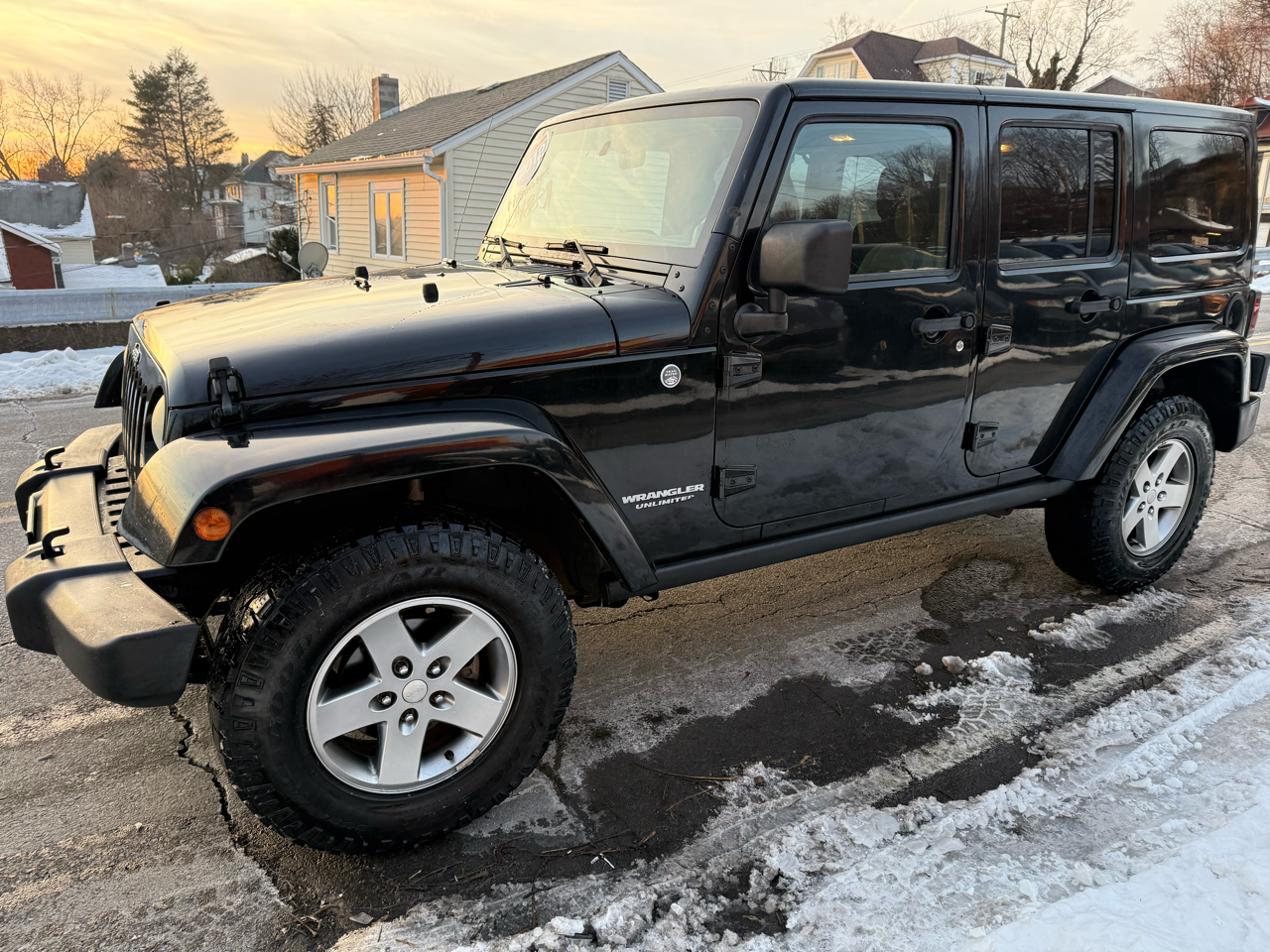 Jeep Wrangler Unlimited 4WD 4dr Rubicon 2012